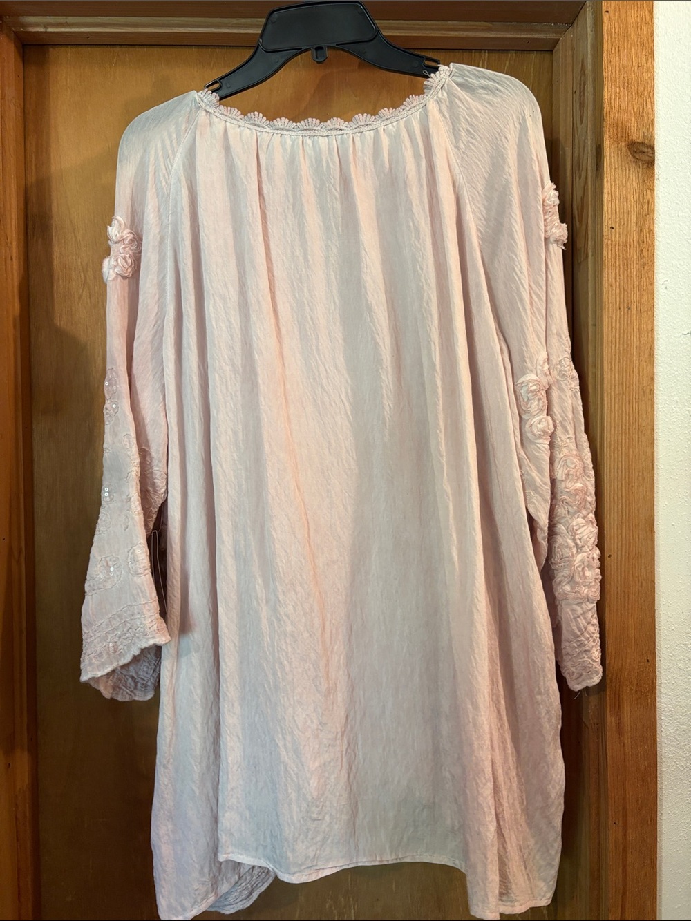 Ali Miles Light Pink Embroidered Boho Blouse - Picture 3 of 4